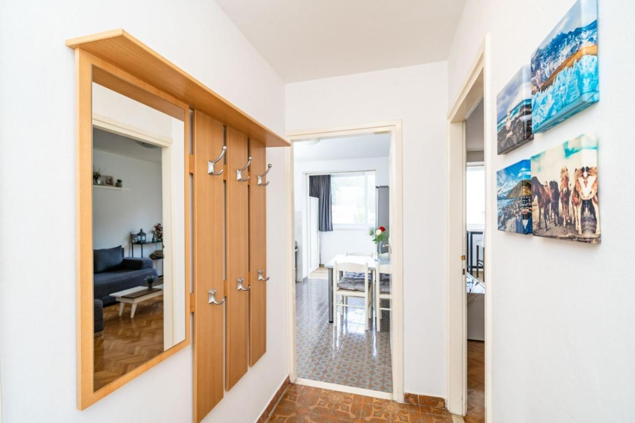 Apartment Vido- 1-Bedroom Apartment With Loggia دوبروفينك المظهر الخارجي الصورة